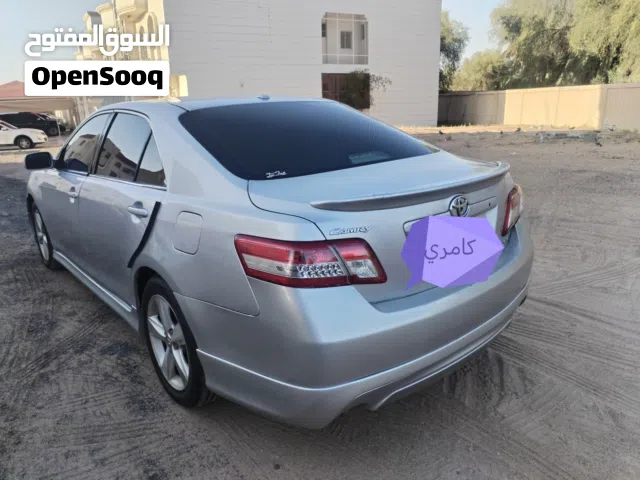 2010 تويوتا كامري SE