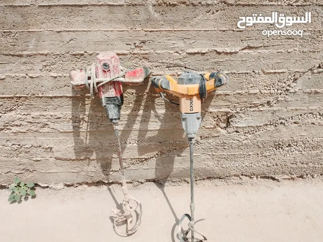 عدة شبه جديده للبيع بسعر ممتاز