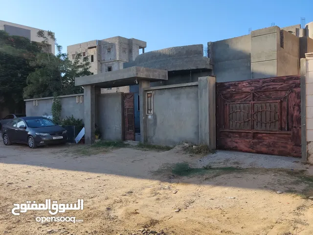 منزل حديث للإيجار