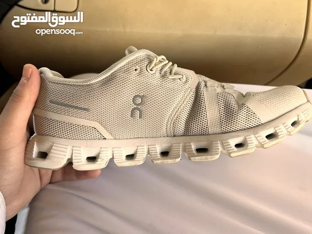 Other Casual Shoes in Sharjah