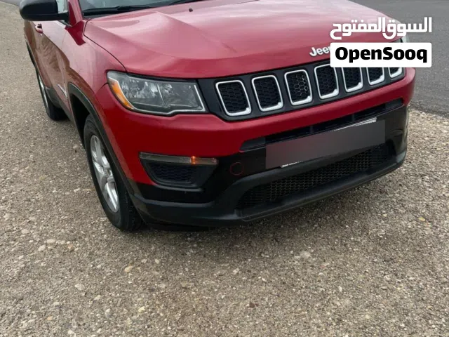 2018 جيب كومباس Standard