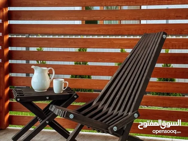 كرسي استرخاء مع مسند قدمين – خشب موجنة طبيعي **قطعة تعيش معاك... وتعيش بيك.**