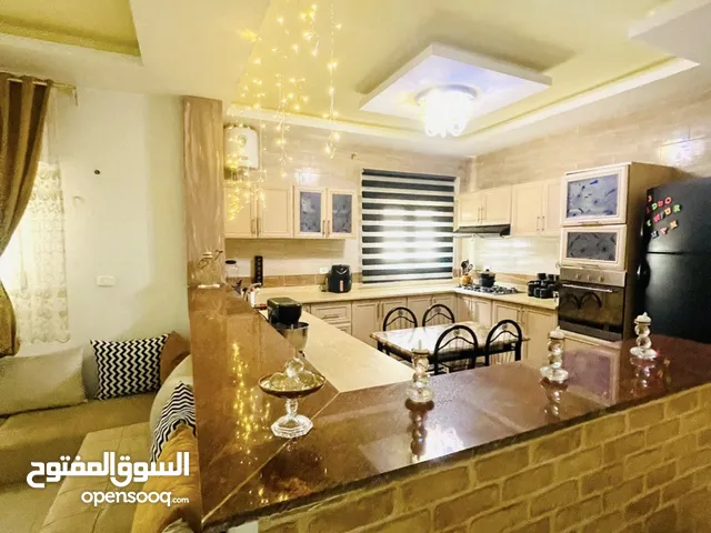 175 m2 4 Bedrooms Apartments for Sale in Tripoli Abu Saleem