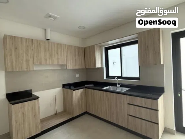 مطبخ خشب جديد غير مستخدم