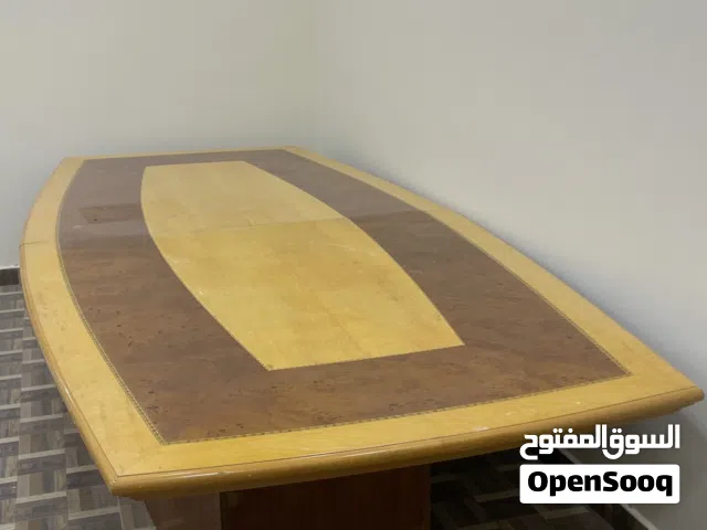 طاولة اجتماعات خشبيه للبيع