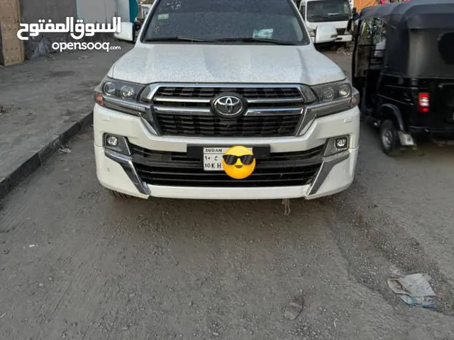 Used Toyota Land Cruiser in Red Sea