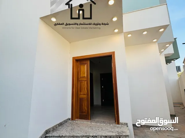 360 m2 More than 6 bedrooms Villa for Sale in Tripoli Souq Al-Juma'a