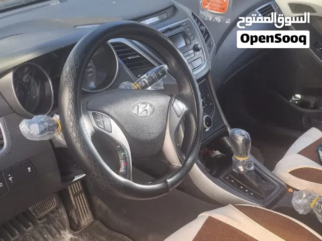 2015 هيونداي اخرى