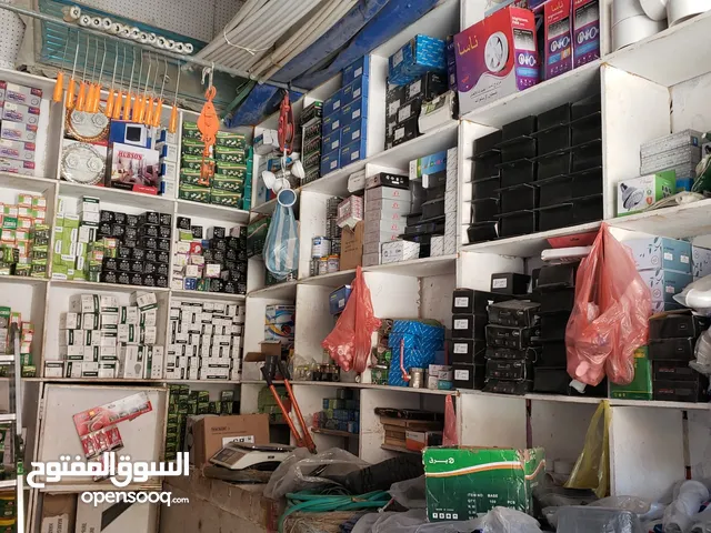 محل مواد بناء وكهرباء وسباكة للبيع في صنعاء - حزيز