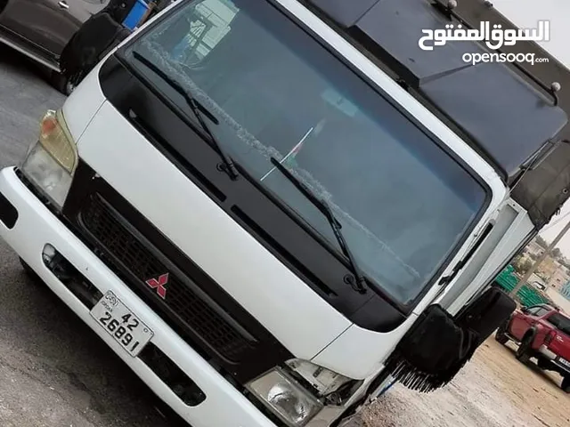 Used Mitsubishi Canter in Amman