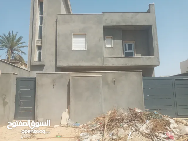 منزل دورين مفصولات للبيع في منطقة سوق الجمعه عرادة بناء حديت