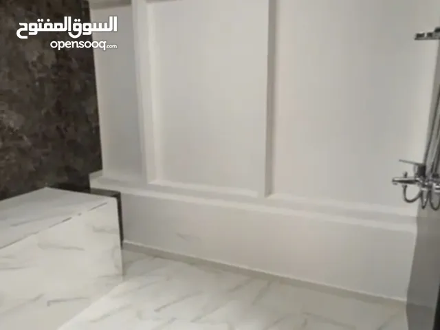 صالون وسبا للبيع