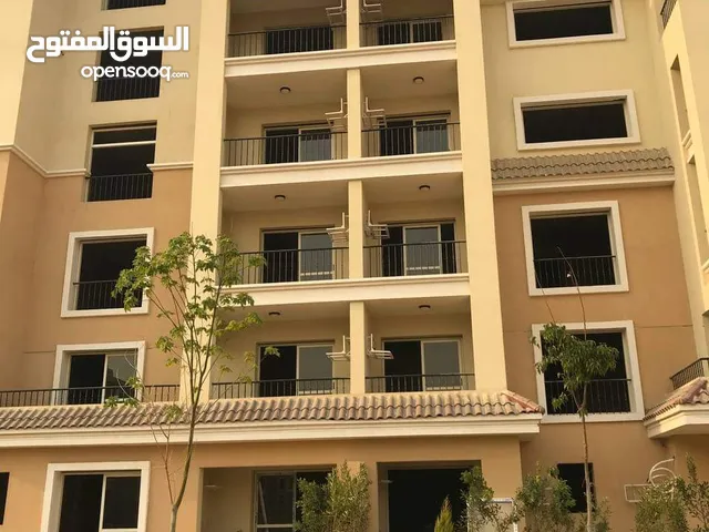 شقه للبيع فى كمبوند سراى 129م وحديقه87 و 2نوم+2غرف+ورسيبشن 3 قطع