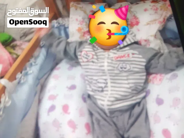 سرير أطفال بحاله ممتاز بمرتبه والفرش اغراضو موجوده مفيش صوره لى غير دى قبل مفكو
