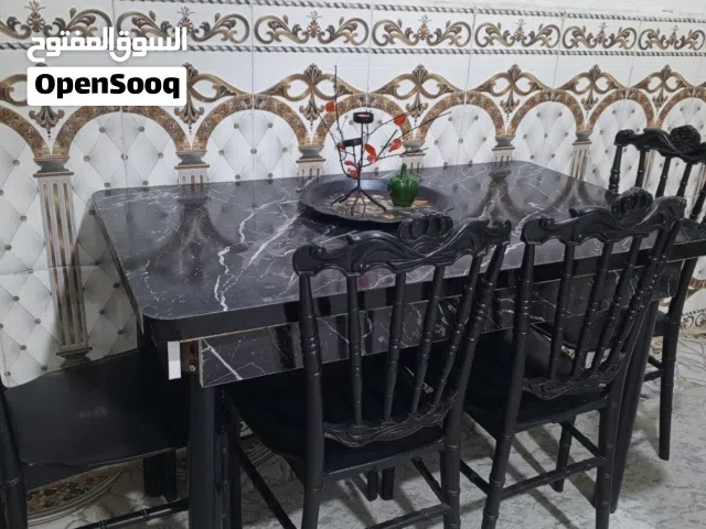 ميز طعام مع 6 كراسي نضيف زلغ ما بي سعرا 150