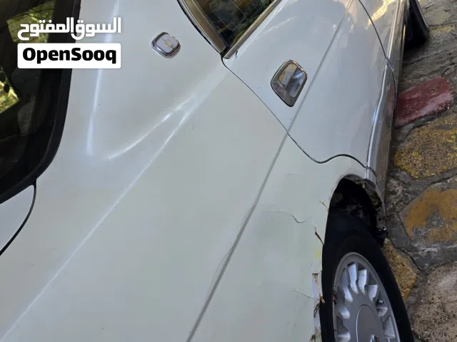 تويوتا كراون بطة منفصل  موديل 94