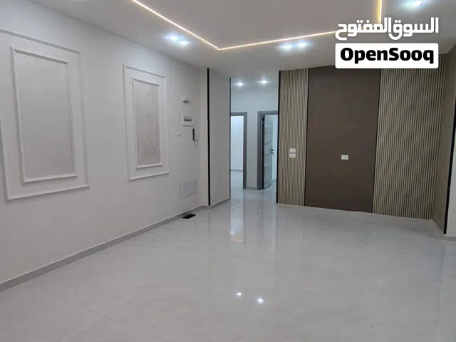 شقق للبيع مساحه 130م تشطيبات فلل كاش او اقساط في مدينه اربد الحي الشرقي