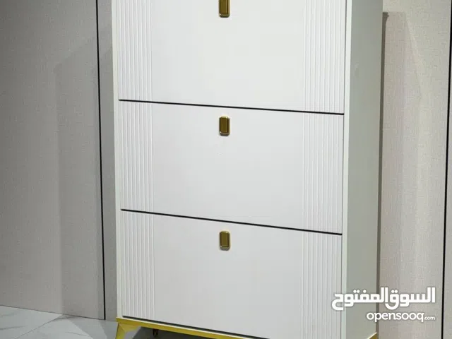 خزانة الأحذية الملكية – لمسة فخامة تغيّر مدخل بيتك بالكامل مش مجرد خزانة... هاي قطعة ديكور راقية