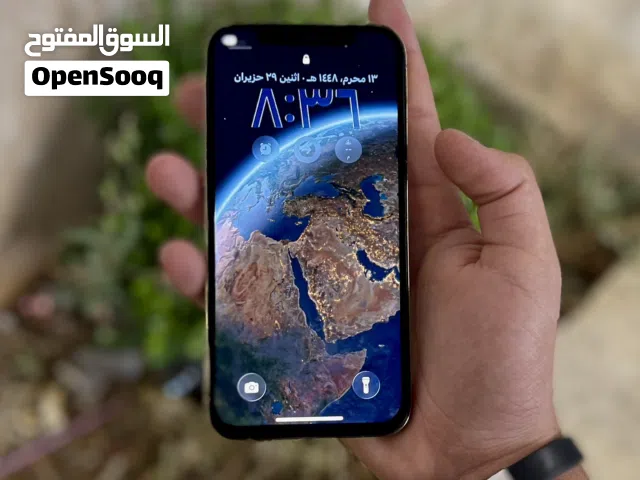 Iphone 12 pro   لون : ذهبي   مساحة : 128  بطارية : 100  وارد : شرق اوسط