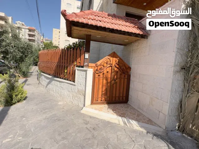 241 m2 More than 6 bedrooms Apartments for Sale in Irbid Iskan Al Atiba'