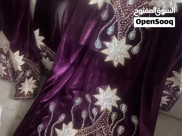 ملابس جديده تصفيه للبضاعة