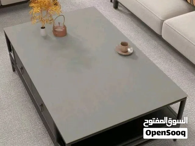 طاولة وسط فخمة