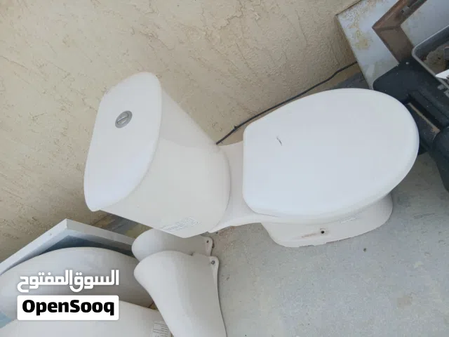 مقعدة فرنجي ومغاسل