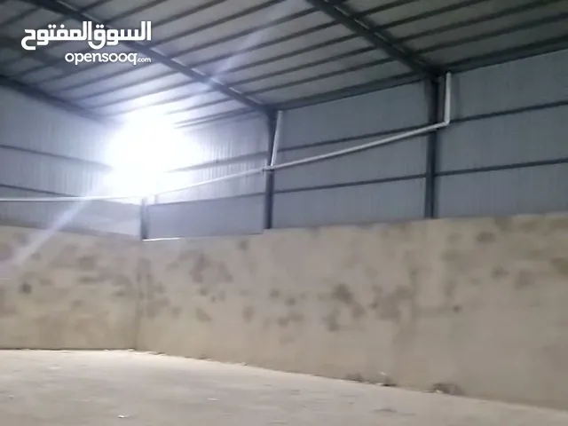 هنجر للايجار بيت بوس 11 لبنه
