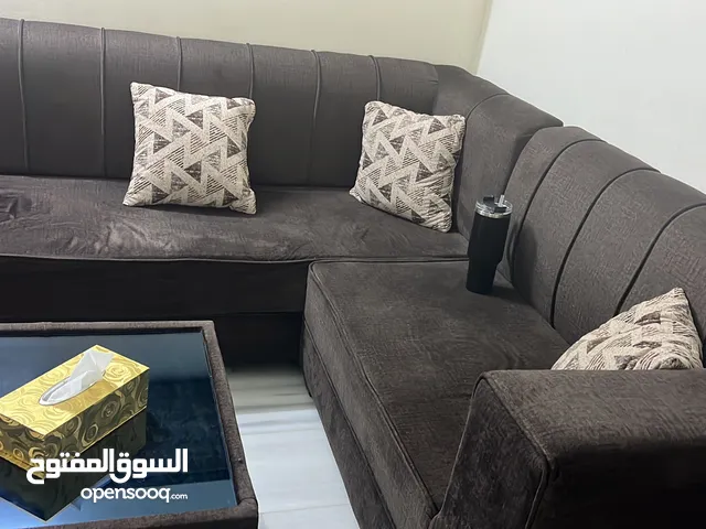 طقم كورنر مع طاوله تلفزيون