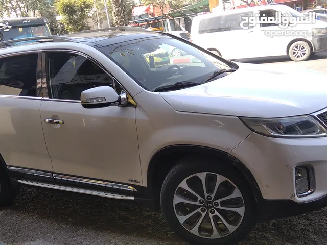 كيا سرنتو 4WD