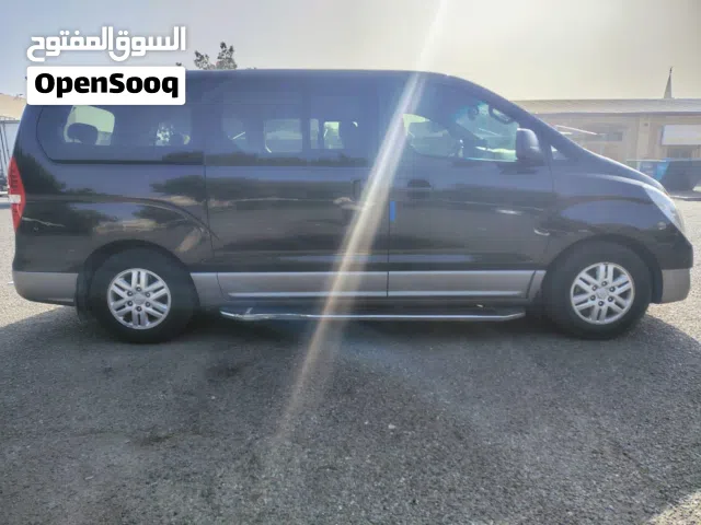 2018 هيونداي H1 Standard