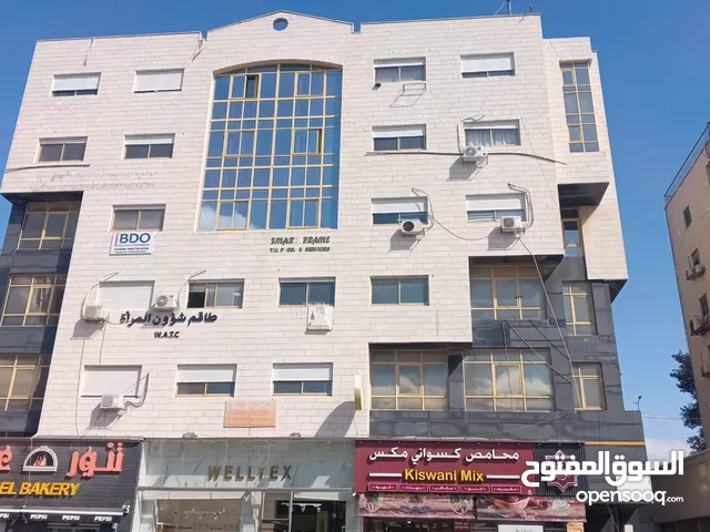 مكاتب للايجار