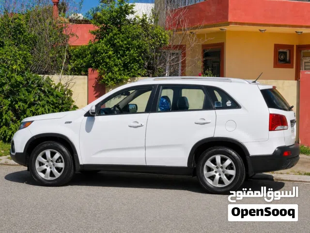 2012 كيا سورينتو LX