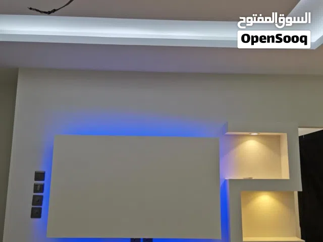 صلاله. فني كهرباء منازل ومحلات  تأسيس + وصيانه  نقوم ايضاً بتصميم ديكورات المنازل والمحلات