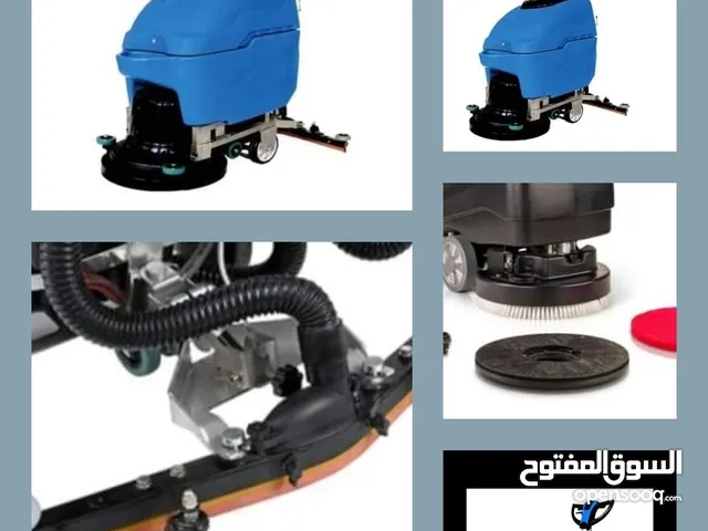 يتوفر لدينا ماكينات تنظيف من نوع تي تي Walk Behind، ضخ/فرك/شفط بآن واحد