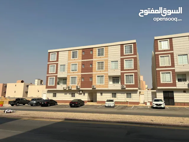 184 m2 5 Bedrooms Apartments for Rent in Al Riyadh Tuwaiq