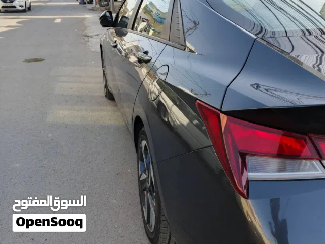 2023 هيونداي النترا SE