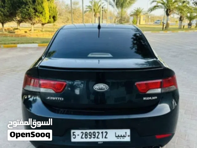 2010 كيا فورتي GT Manual