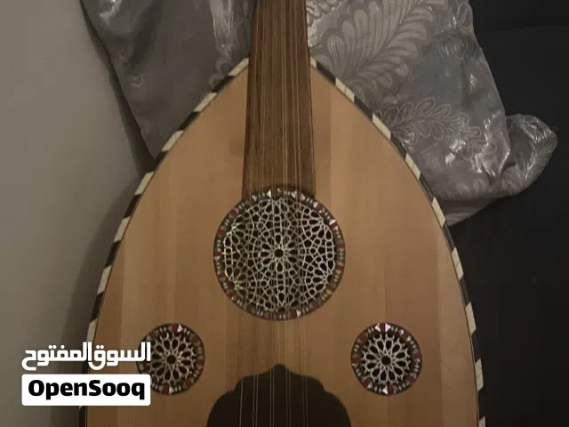 الة عود شرقي للبيع