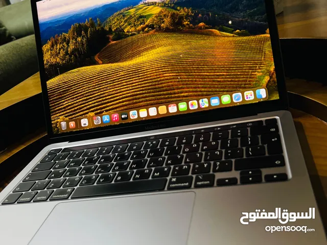 Apple Mackbook Pro ابل ماك بوك برو