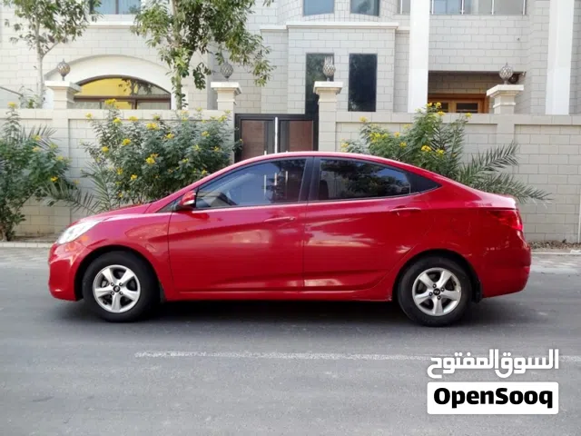 Hyundai Accent A Beautiful Attractive Colour  Very Neat Clean Car For Sale!