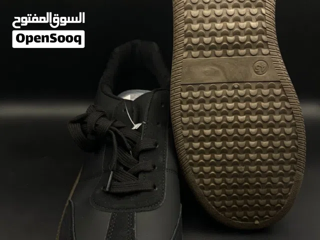 احذيه رجاليه وشحاطات تصفيه بسعر الجمله