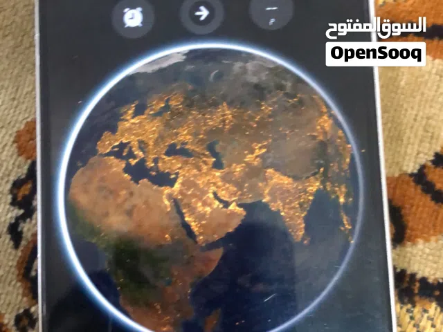 ايفون 12 بروً ماكس ابيض ذاكرة 256 حلو ونضيف