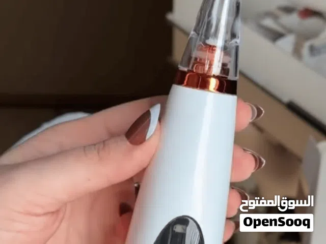 جهاز شفط وتنظيف الرؤوس السوداء الاحترافي خصم 20%