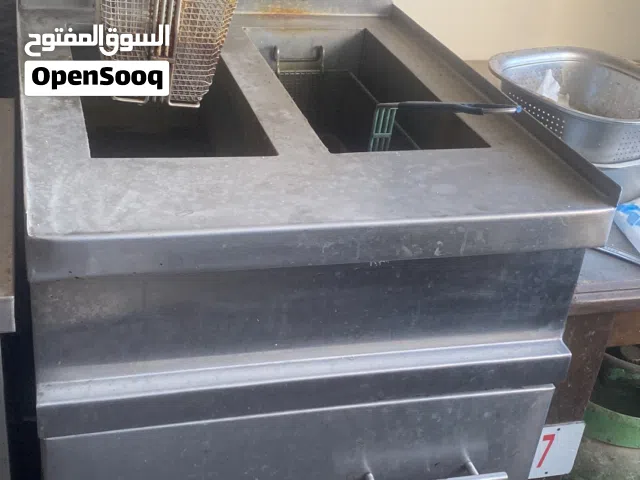 معدات مطعم للبيع