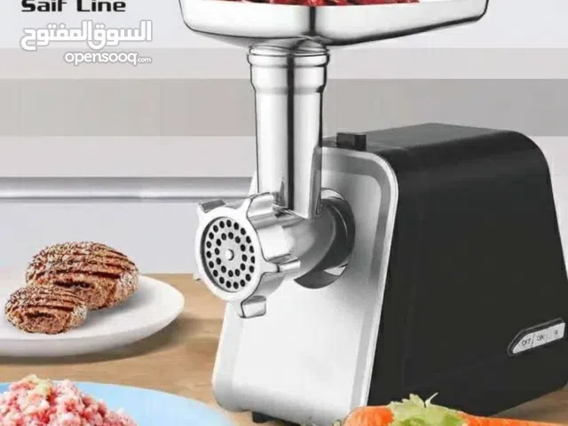 فرّامة اللحم من Saif Line بقوة 3000 واط تعطيك أداء عالي وسريع لفرم اللحم بكل سهولة