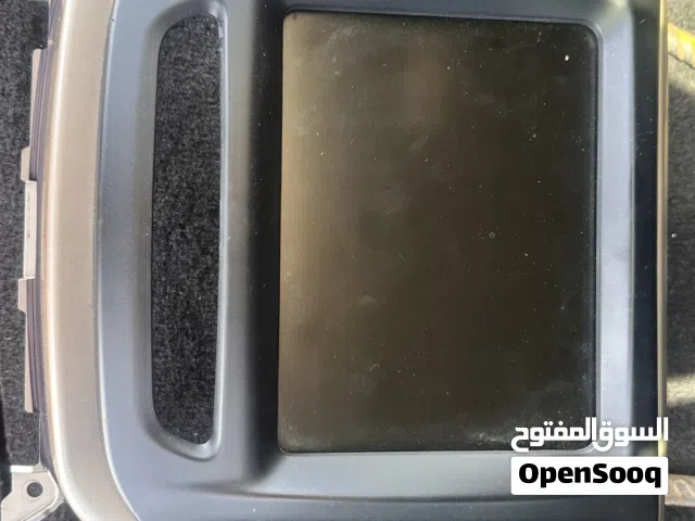 شاشة الدار  وتحكم في المكيف جيب شيروكي