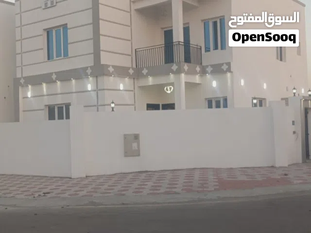 272 m2 4 Bedrooms Villa for Sale in Muscat Amerat