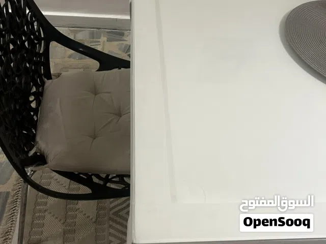 طاولة سفره