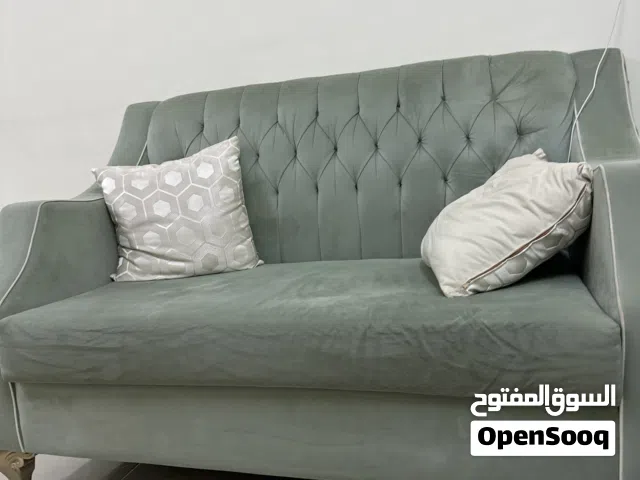 كنب وفرش للبيع